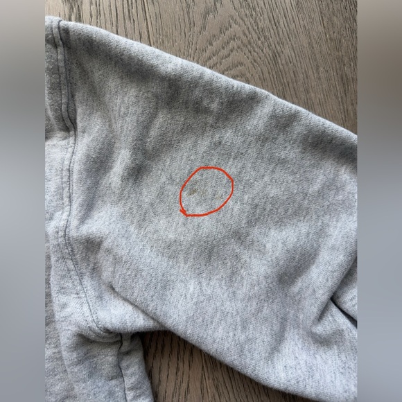 Aritzia Wilfred Free Terry Fleece Sweatshirt - Picture 5 of 5